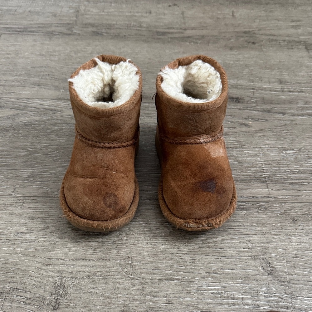 UGG Kids Chestnut Boots
